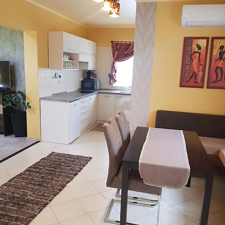 Tamasi Villa- Nyaralohaz Balatonkeresztur Luaran gambar
