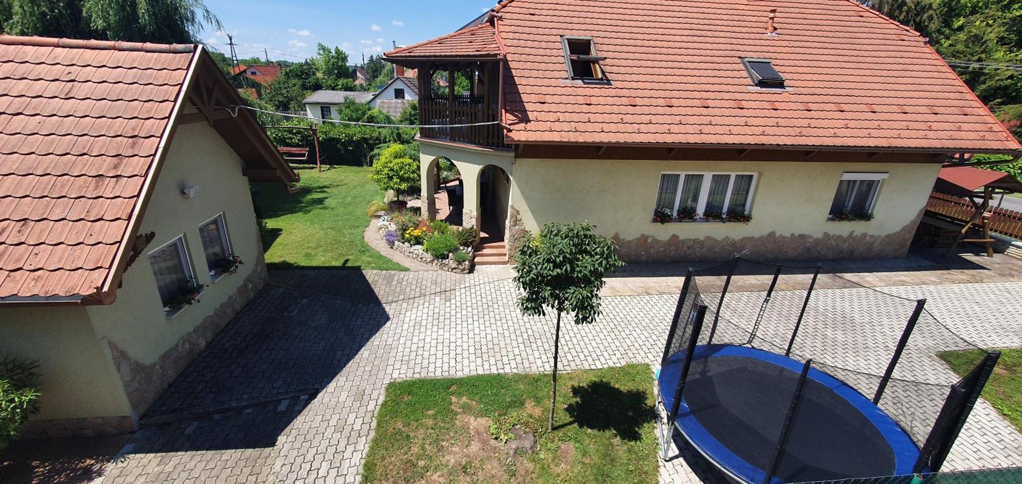 Tamasi Villa- Nyaralohaz Balatonkeresztur Luaran gambar