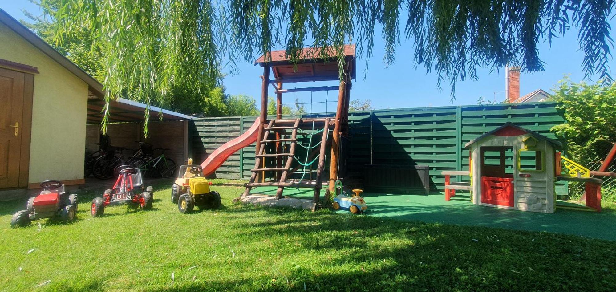 Tamasi Villa- Nyaralohaz Balatonkeresztur Luaran gambar